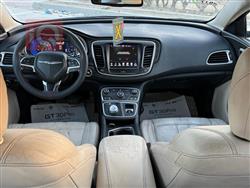 كرايسلر 200